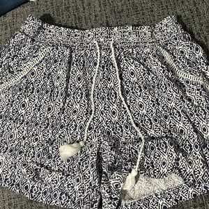 Briggs women shorts